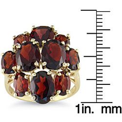 10k Yellow Gold 10 stone Cluster Garnet Ring