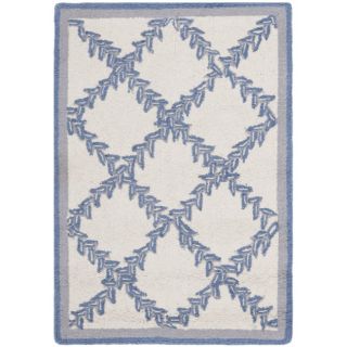 Hand hooked Trellis Ivory/ Light Blue Wool Rug (18 x 26) Today $20