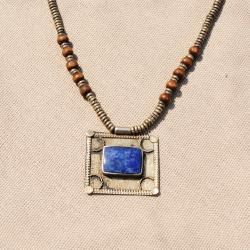 Hand made Blue Square Shaped Lapis Lazuli Necklace (Afghanistan