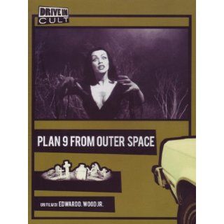 Plan 9 from outer space Gregory Walcott, Mona Mckinnon